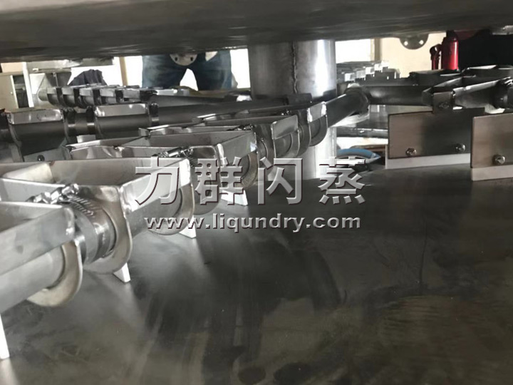 鈦材盤式幹燥機耙臂